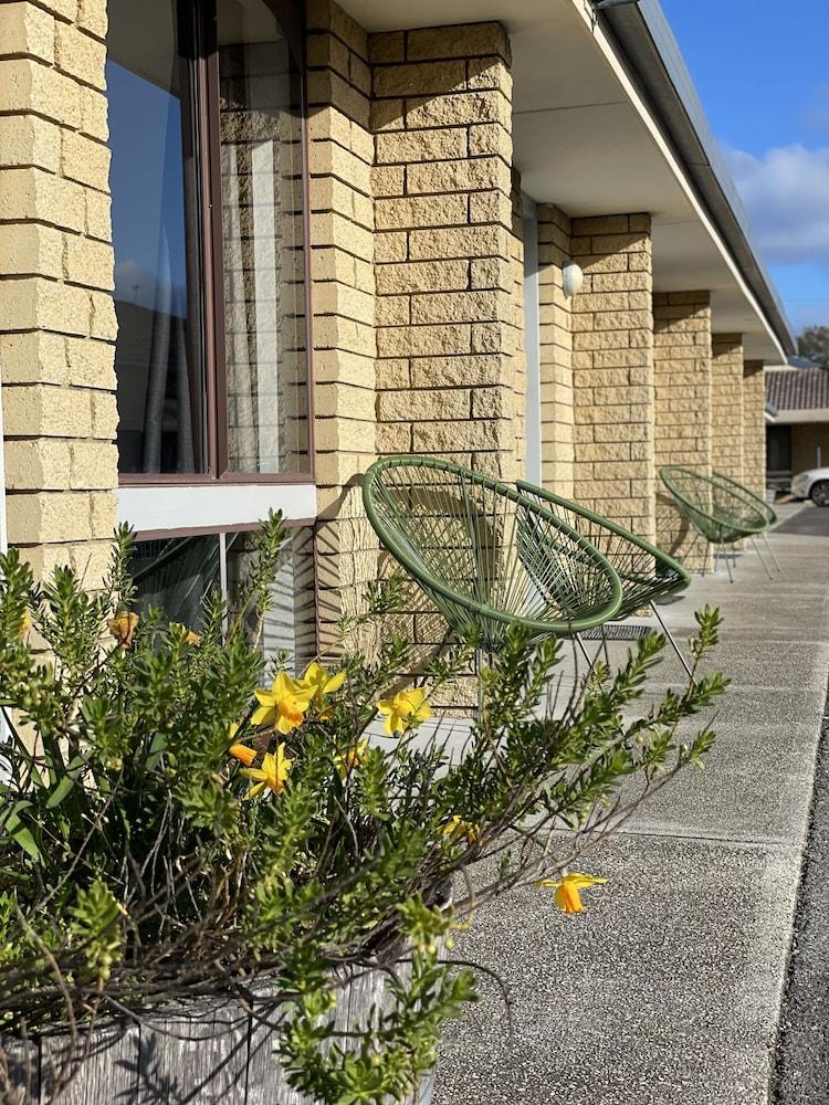 Seasonal South Motel & Function Centre Ulverstone Εξωτερικό φωτογραφία