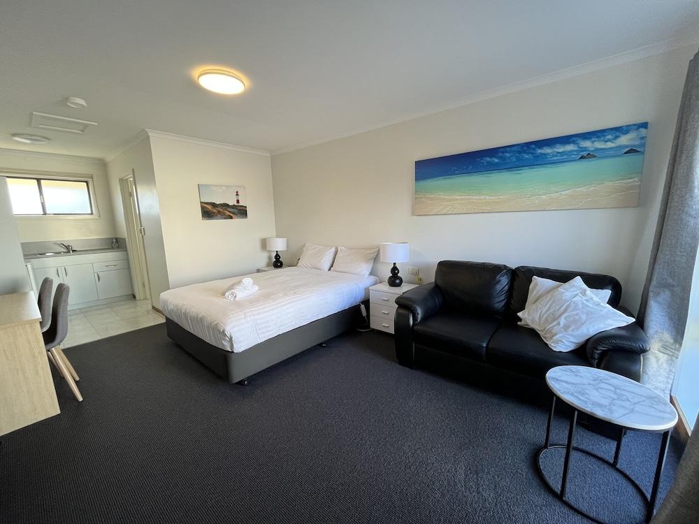 Seasonal South Motel & Function Centre Ulverstone Εξωτερικό φωτογραφία