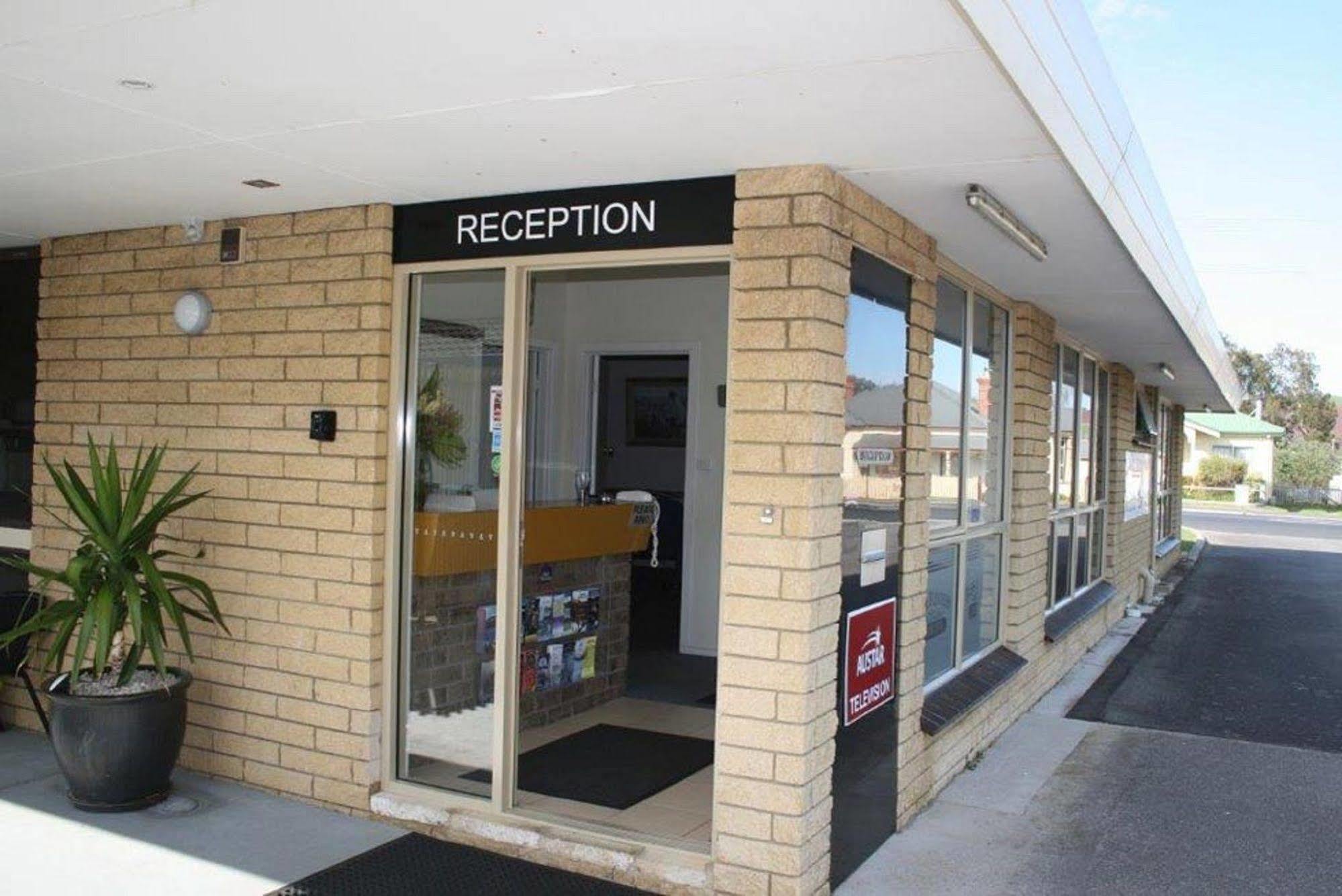 Seasonal South Motel & Function Centre Ulverstone Εξωτερικό φωτογραφία